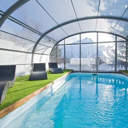 Holiday home Chalet Le Ponton 12p